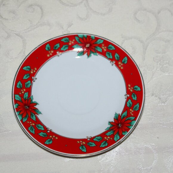 Christmas Poinsettia Teacup Set | Royal Heritage Collection Porcelain Set - Picture 7 of 8